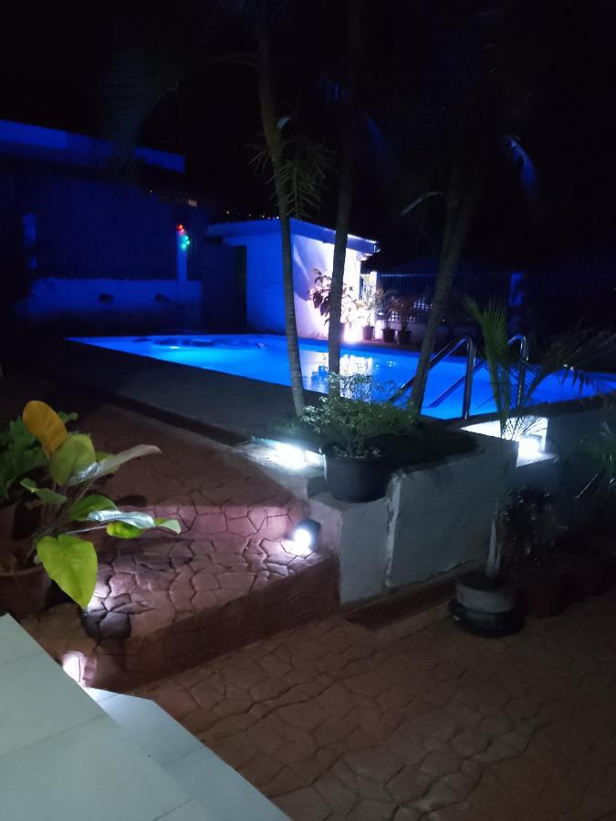 Beth'S Villa Moalboal Exterior photo